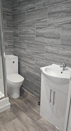 1 bed Apartment to rent Image 8
