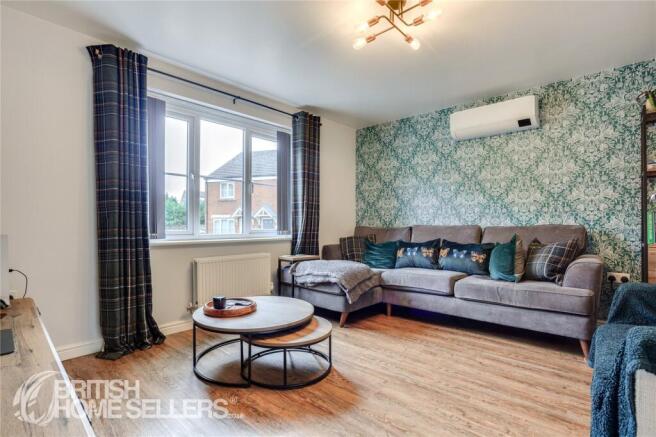 3 bed Detached for sale Image 9
