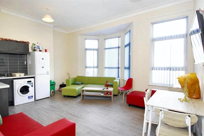 living room (8).jpeg