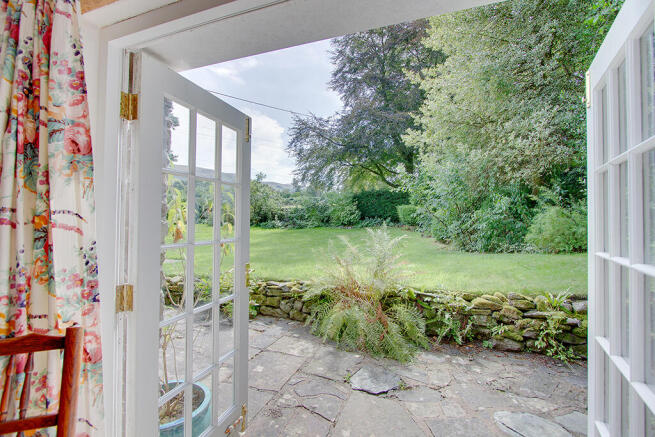 Sitting room view