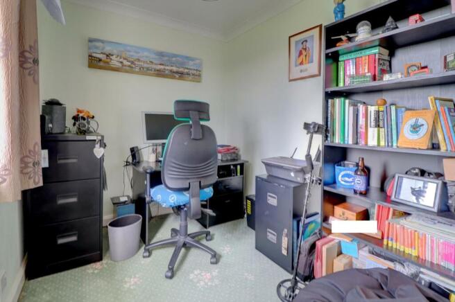 Bedroom 4.jpg