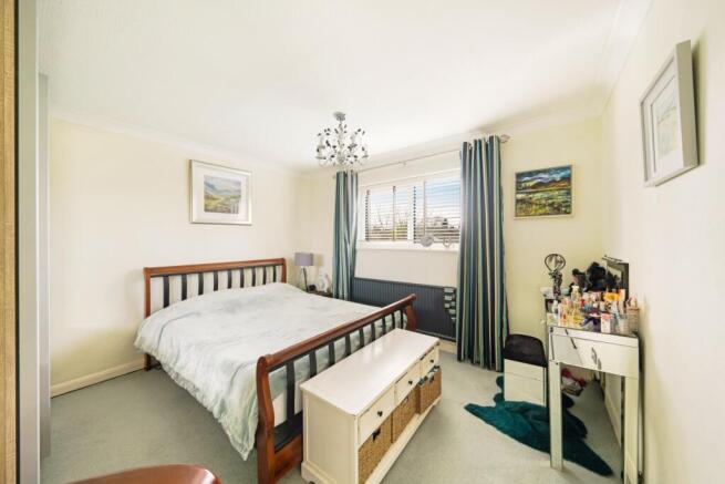 10 Manor Way 22
