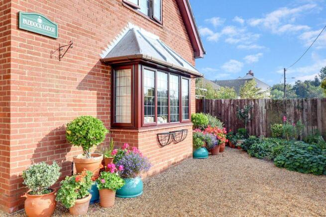 Garden at Front
