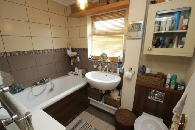 bathroom.JPG