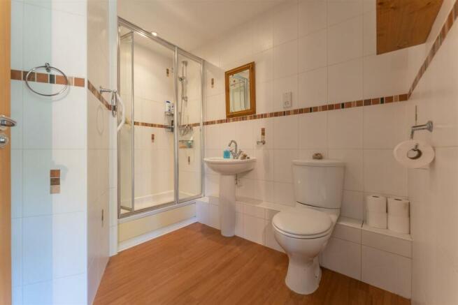 Flat 4, Claremont House By Ralph Media Group00708-