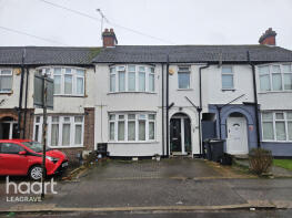 100, Gardenia Avenue, Luton LU3 2NT