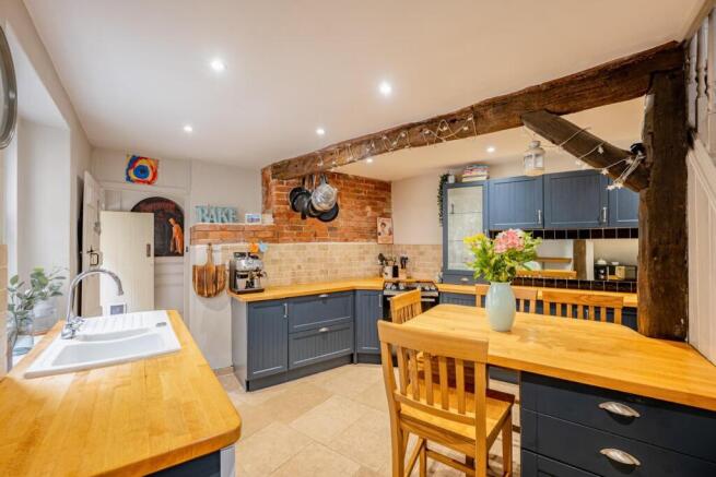 Kitchen.jpg