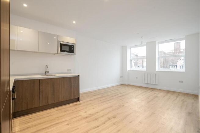Apartment 4 Warwick House_4.jpg