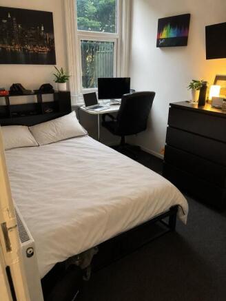 7 bed Terraced to rent Image 5