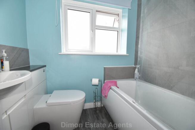 St Andrews Road, Gosport photo 4