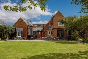 Birkdale Cottage, Offchurch Road, Leamington Spa CV33 9DR