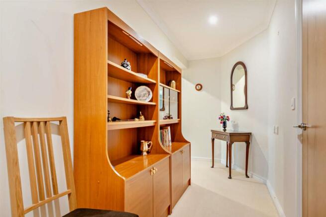 8569743-interior13-800.jpg