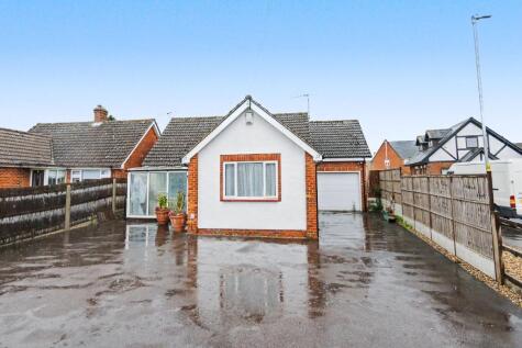 Ivel Road, Shefford