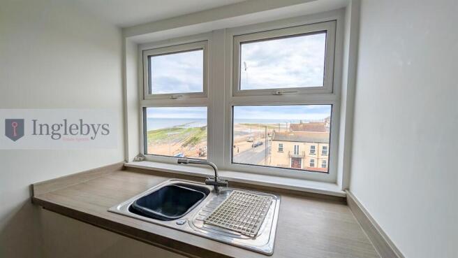 2 bed House for sale Image 12