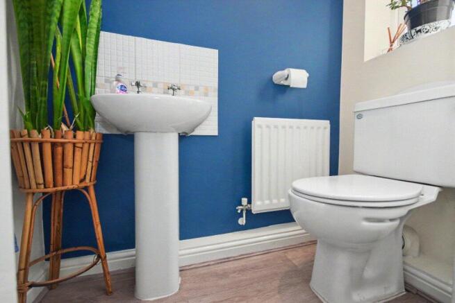 3 bed Detached for sale Image 10