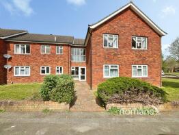 47, Blaire Park, Yateley GU46 7QP