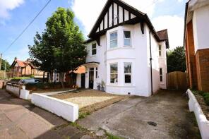 Flat 3, 6, Bryanstone Road, Bournemouth BH3 7JE