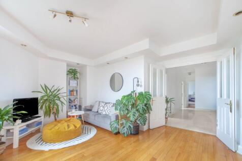 Jubilee Heights, 1 Shoot Up Hill, Kilburn, London, NW2