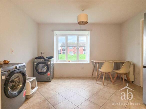 Kitchen/diner/Family
