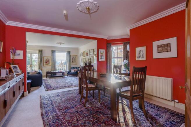 Sitting/Dining Room