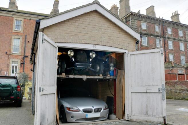 garage
