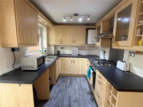 2 bed Semi-Detached for sale Image 5