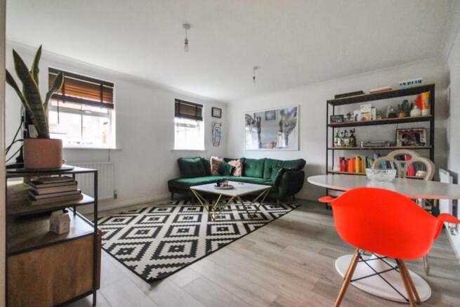 Lounge / Dining Room