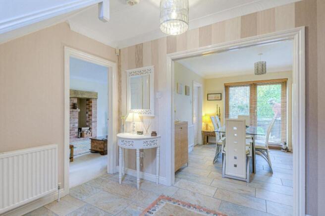 Entrance hall.jpg