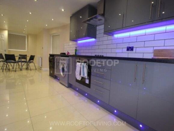 regent-park-avenue-ls6-2au-1059974