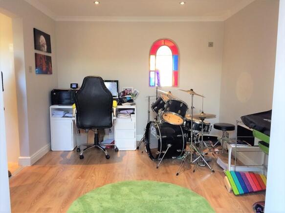 Photo 5