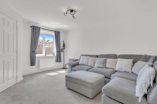 4 bed Town House for sale Image 4