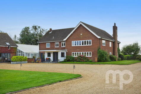 Exceptional Country Residence with Established Holiday-Let Business offering space, privacy and versatility.