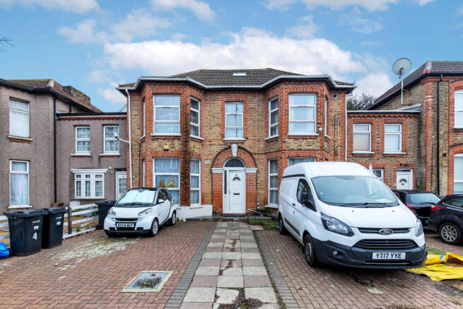 88 Aldborough Road,  Ilford IG3 8EY