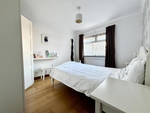 2 bed Detached Bungalow for sale Image 10