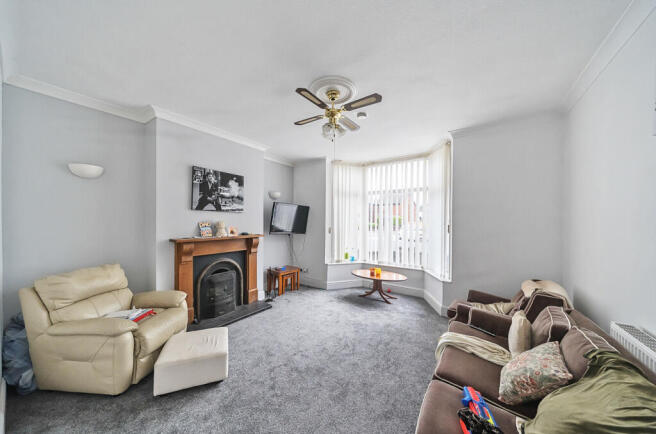 1328141-11-687fa0...