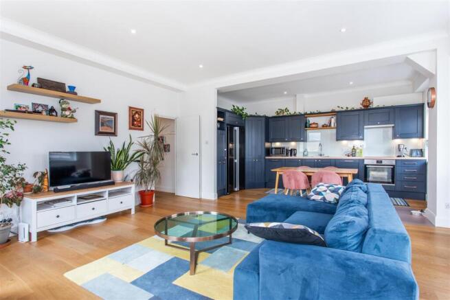 Open Plan Reception to Kitchen