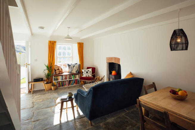 No 92 Beacon Cottage-005