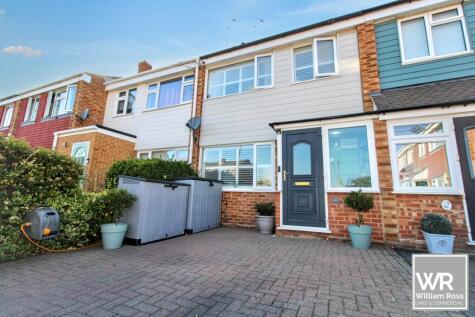 Churchill Crescent, Stanford-Le-Hope, Essex, SS17 8EN