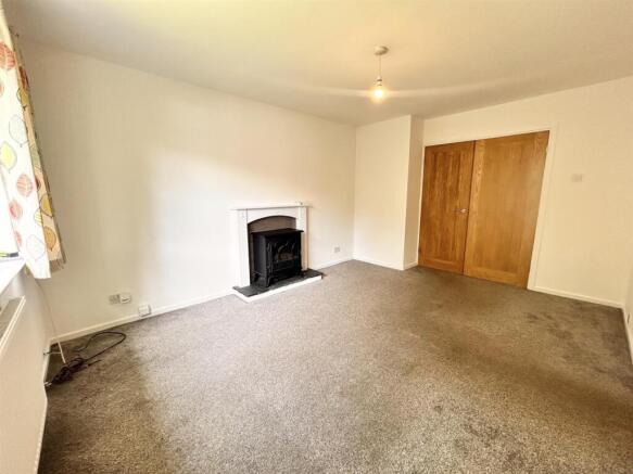 2 bed Apartment for sale Image 7