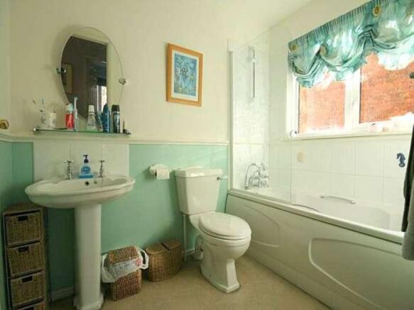 Photo 9