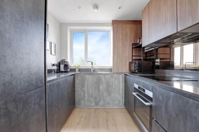 08-769bJHPropWorld - 14 Percy Mansions - 2-medium.