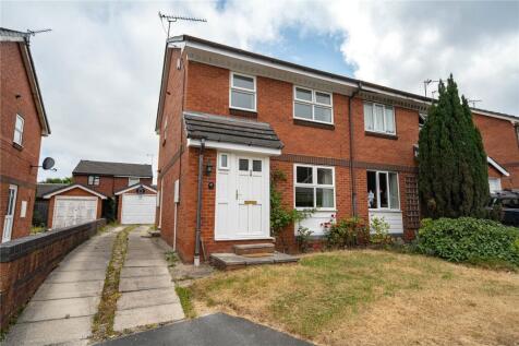 Kestrel Close, Leeds, West Yorkshire