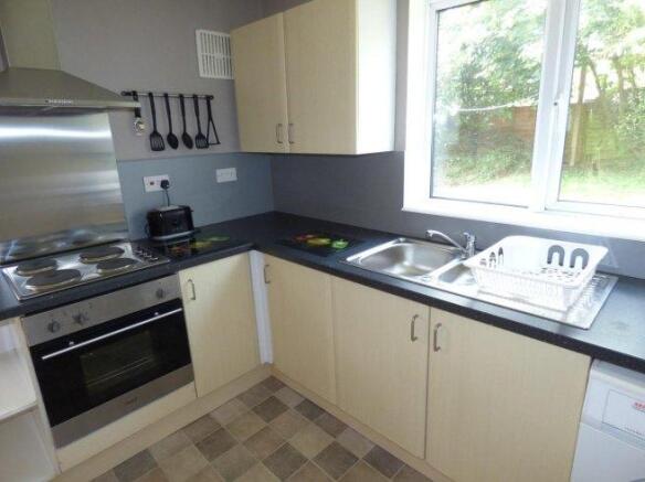 wife-of-bath-hill-ct2-8ph-628114