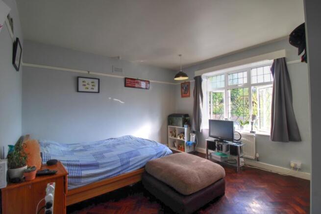 Photo 10