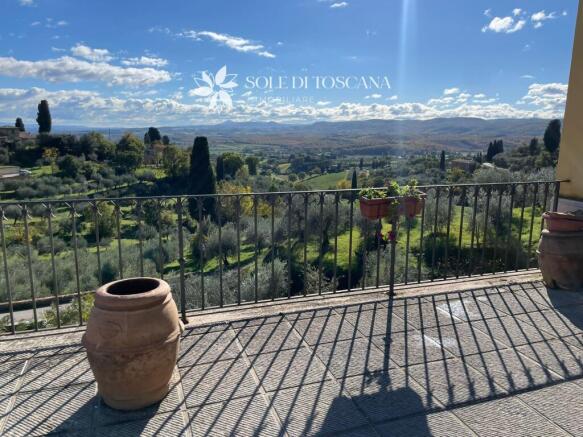 Sinalunga_historic_villa_for_sale (29)