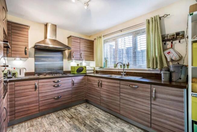 Dining kitchen