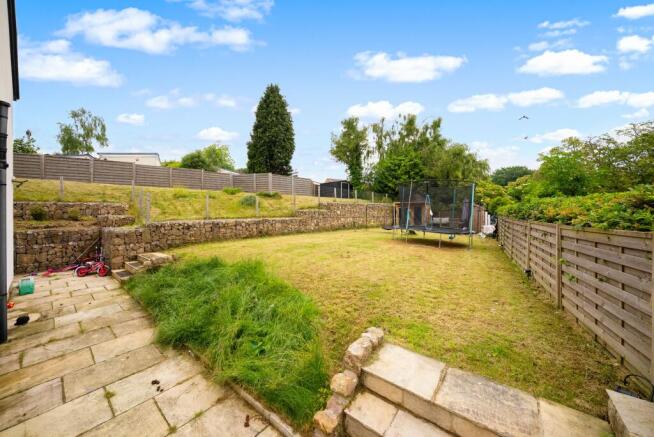 7 bed Detached for sale Image 6