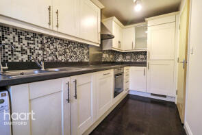 38, Critchley Avenue, Dartford DA1 2GF