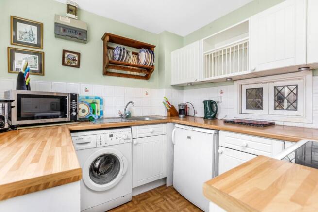 3 bed Detached for sale Image 4