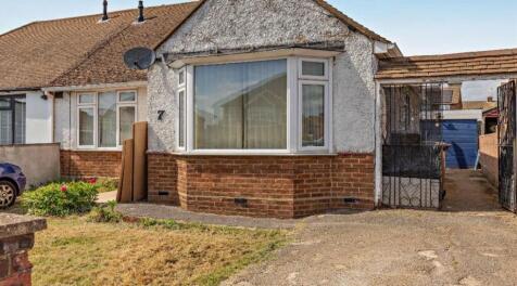 Mossbank Avenue, Luton, Bedfordshire, LU2